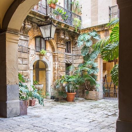 Lo Scrigno Di Ballaro' Palermo Luaran gambar